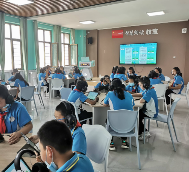 数字化建立让村庄教师足不出校就能经过