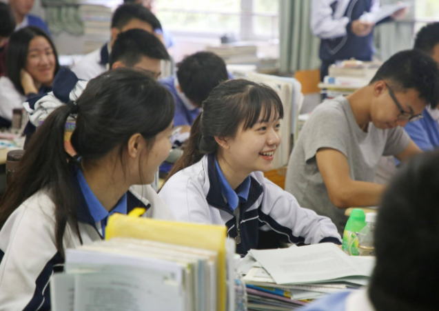 既建立言传身教的典范专业素质传道授业